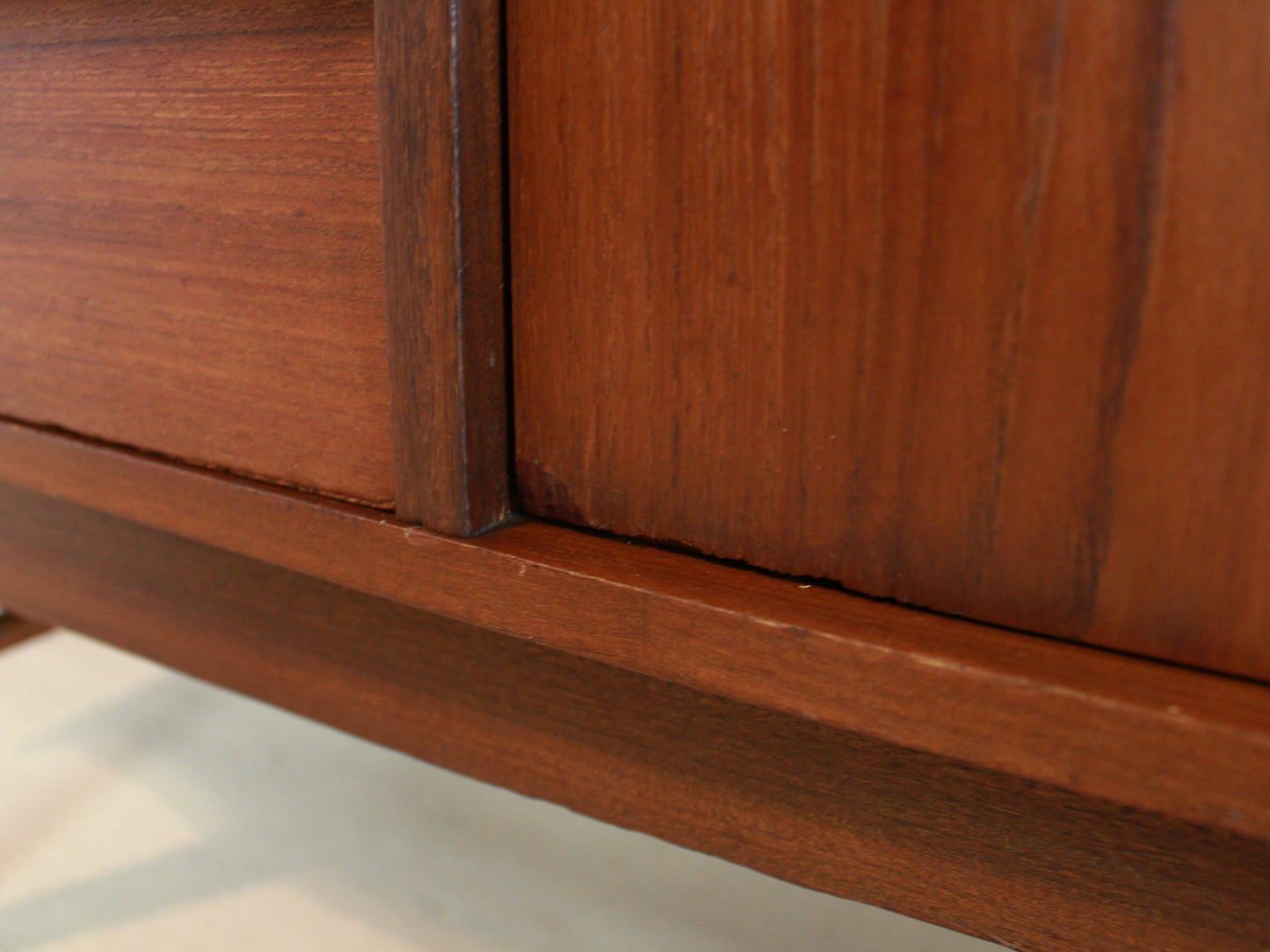 vintage teak buffetkast