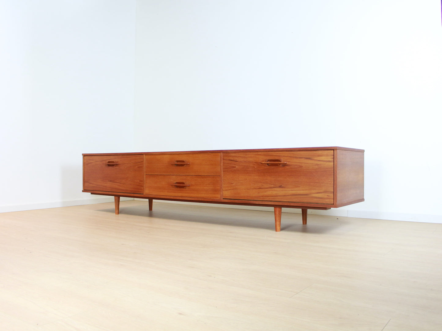teak dressoir/sideboard TV meubel