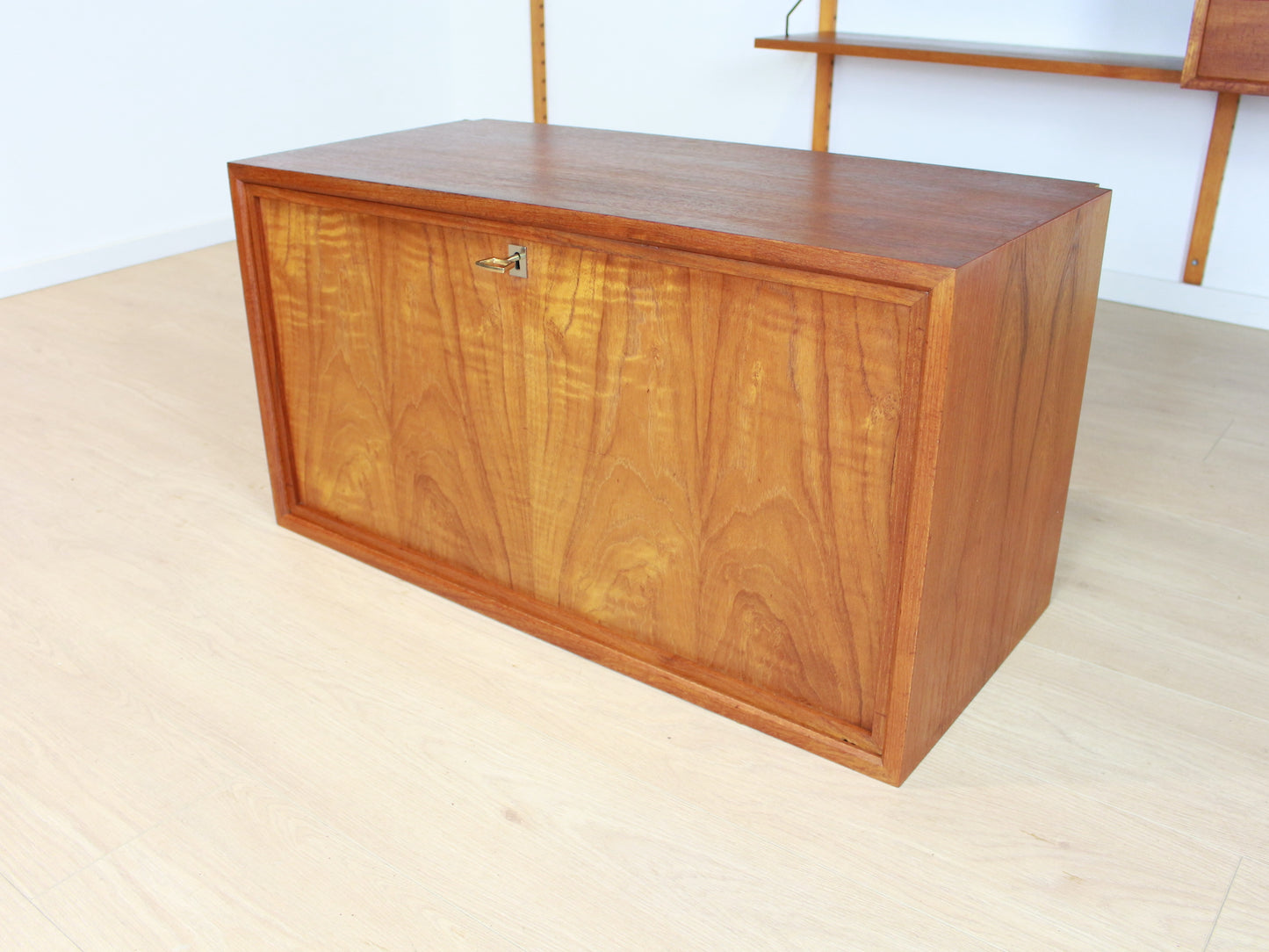 vintage wandmeubel Poul Cadovius Royal System