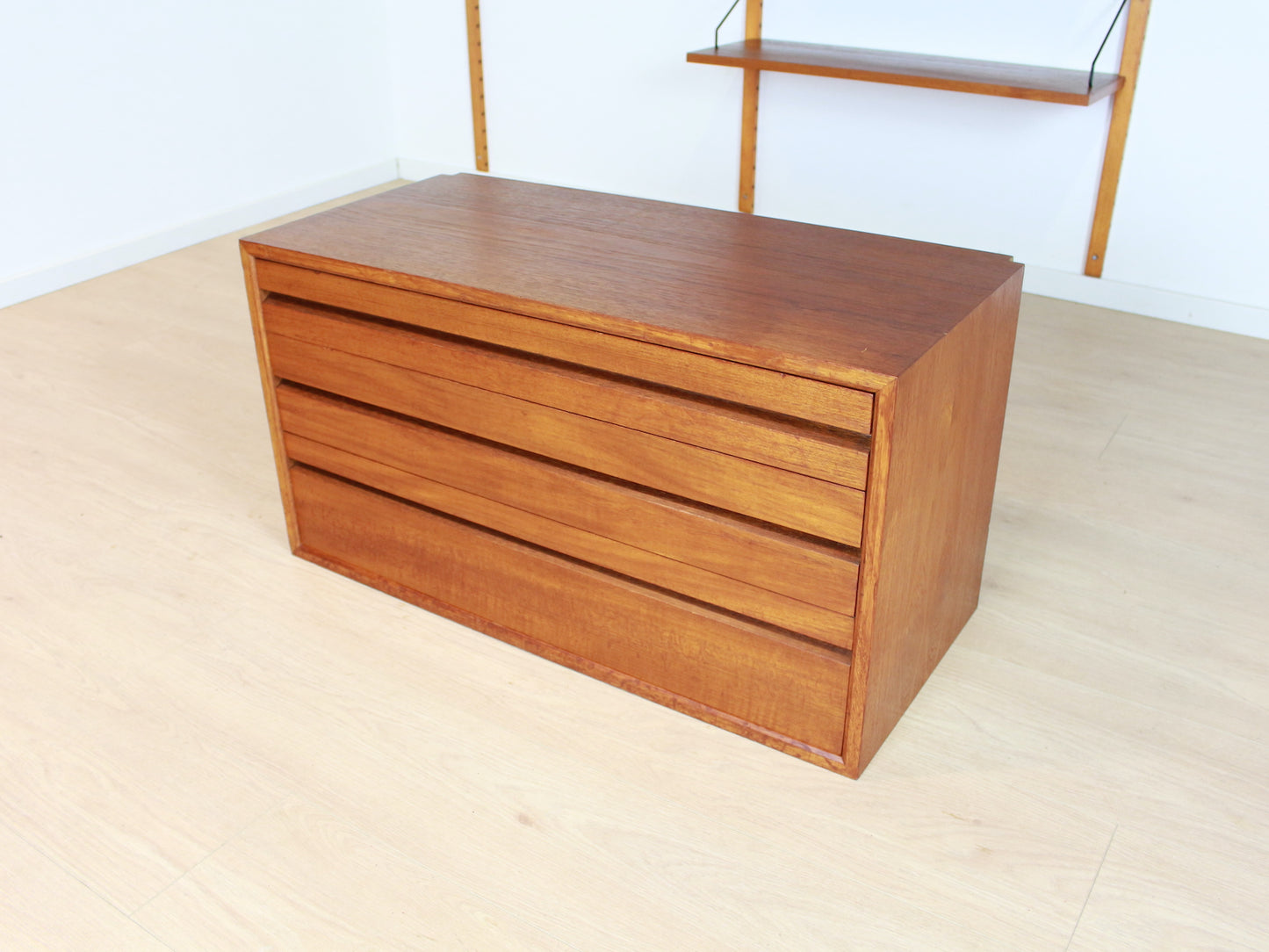 vintage wandmeubel Poul Cadovius Royal System