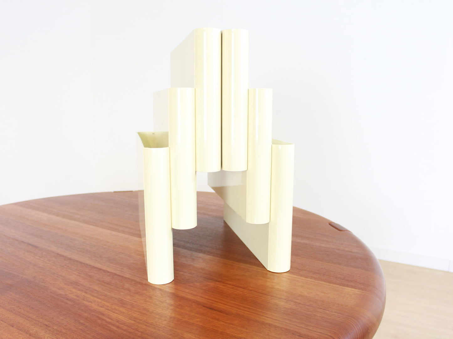 Kartell Giotto Stoppino lectuurbak