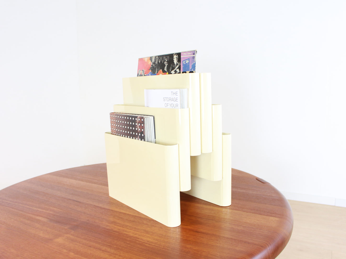 Kartell Giotto Stoppino lectuurbak