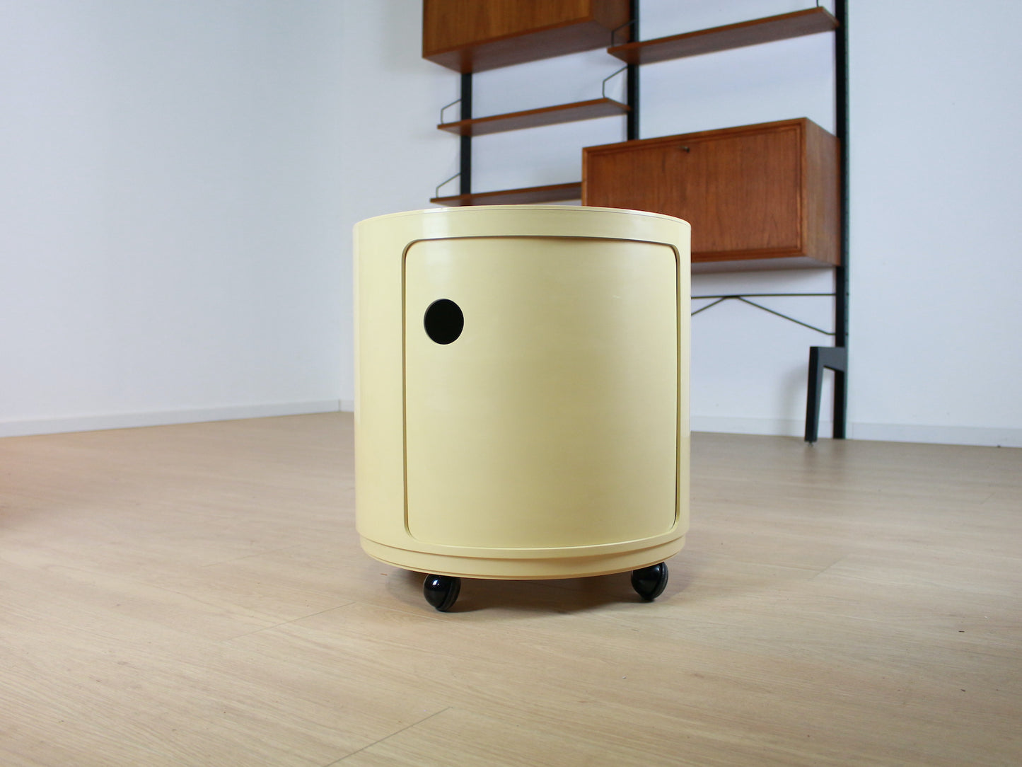 vintage kartell componibili Anna Castelli