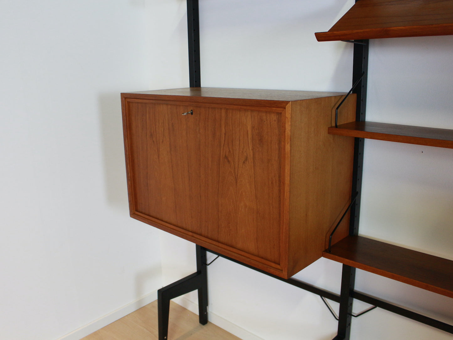 Vintage Poul Cadovius wandmeubel