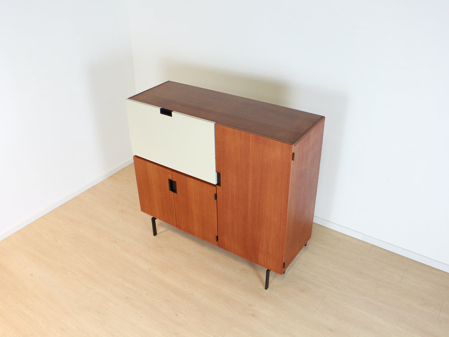 Pastoe kast CU06