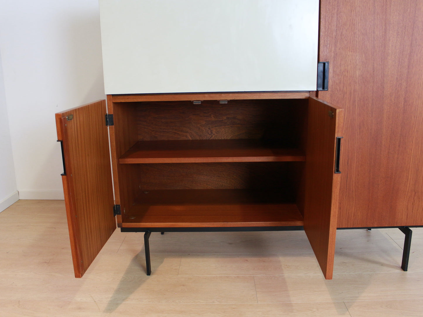 Pastoe kast CU06