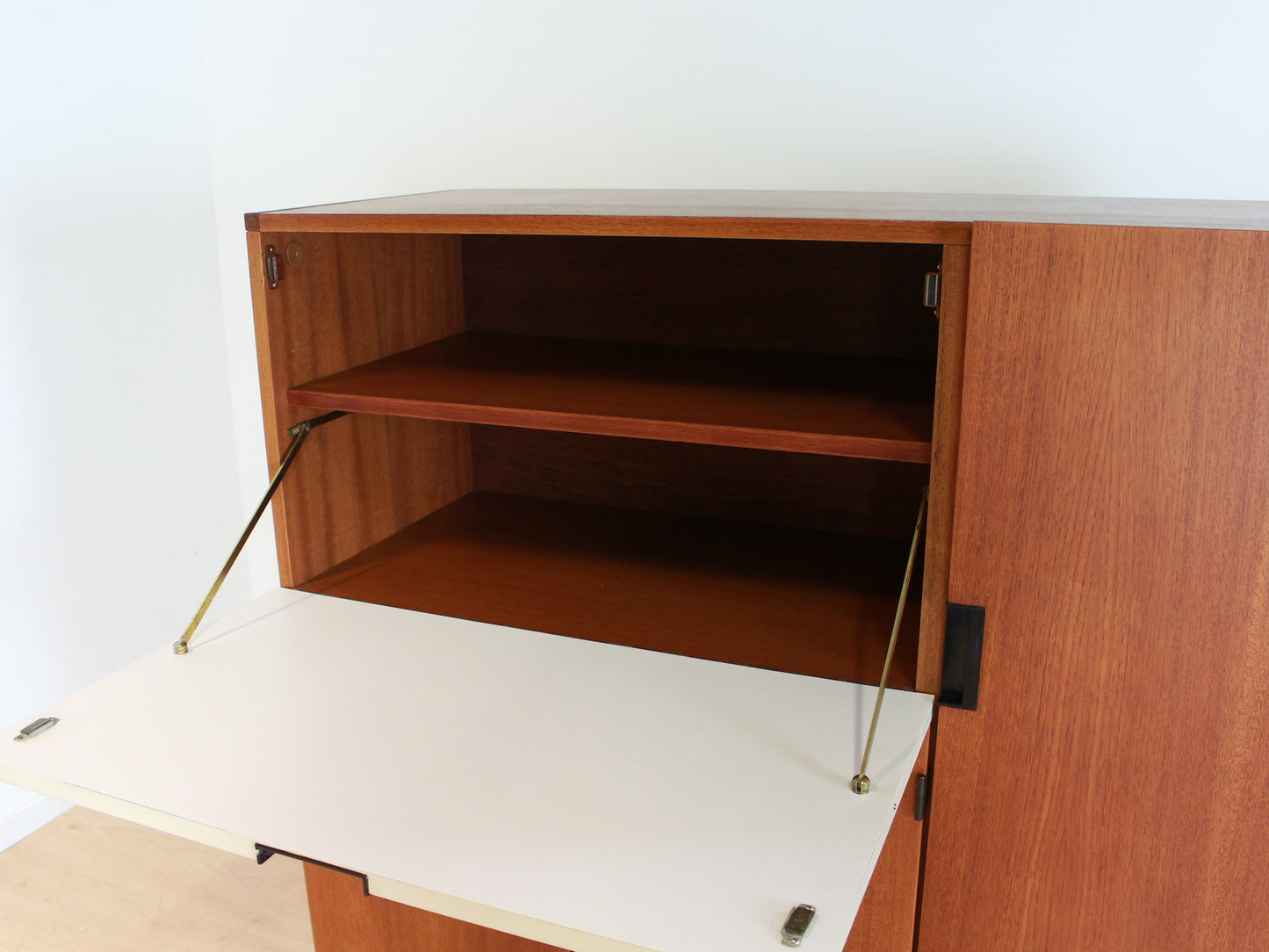 Pastoe kast CU06
