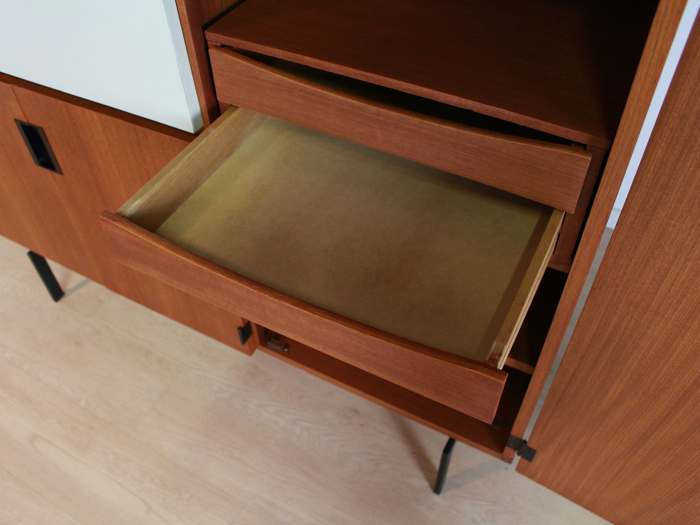 Pastoe kast CU06