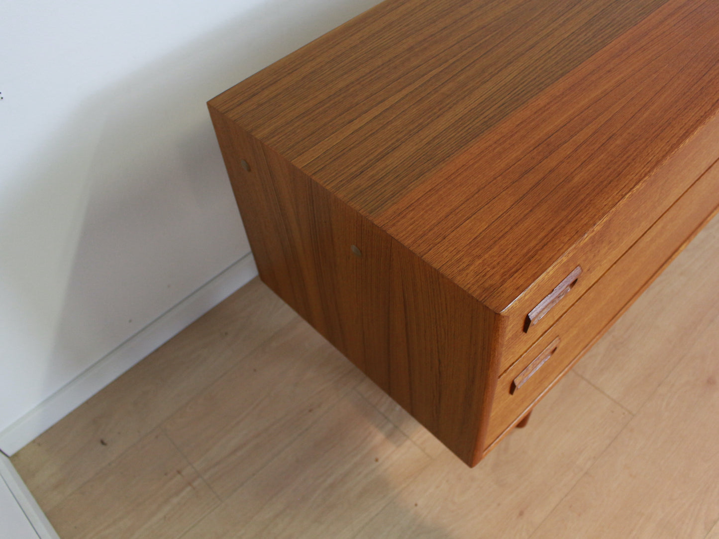 Formule teak dressoir