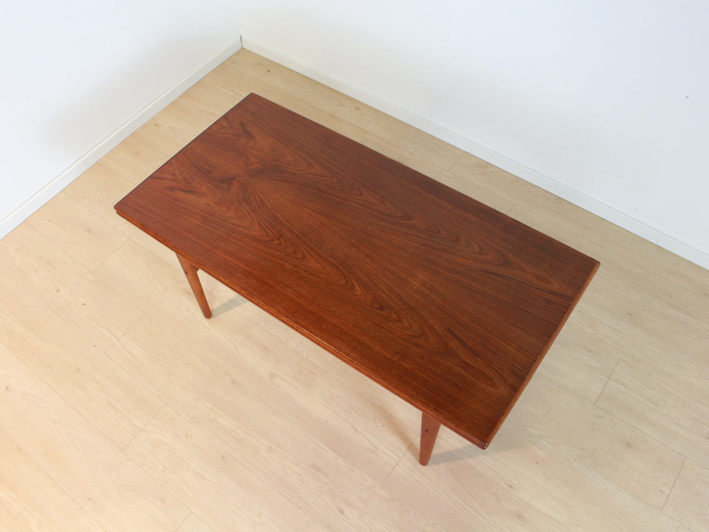 Eettafel/Salontafel Kai Kristiansen