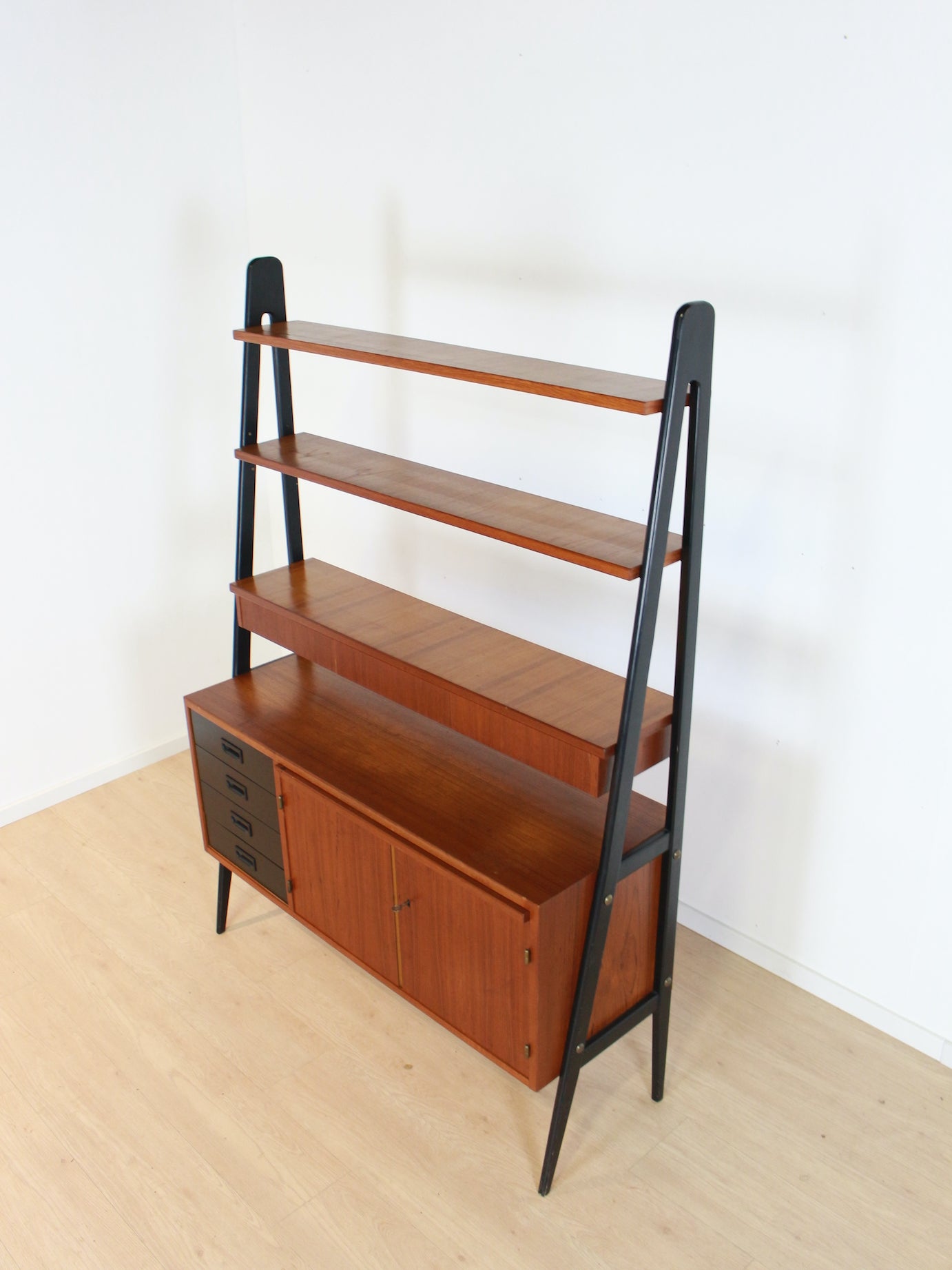 wandmeubel roomdivider