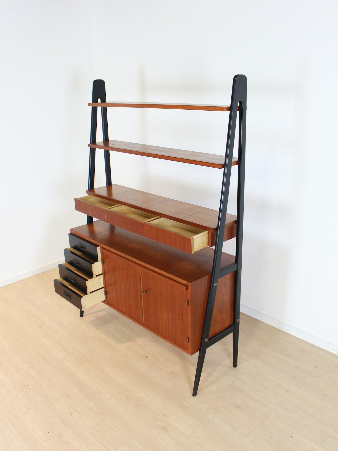 wandmeubel roomdivider