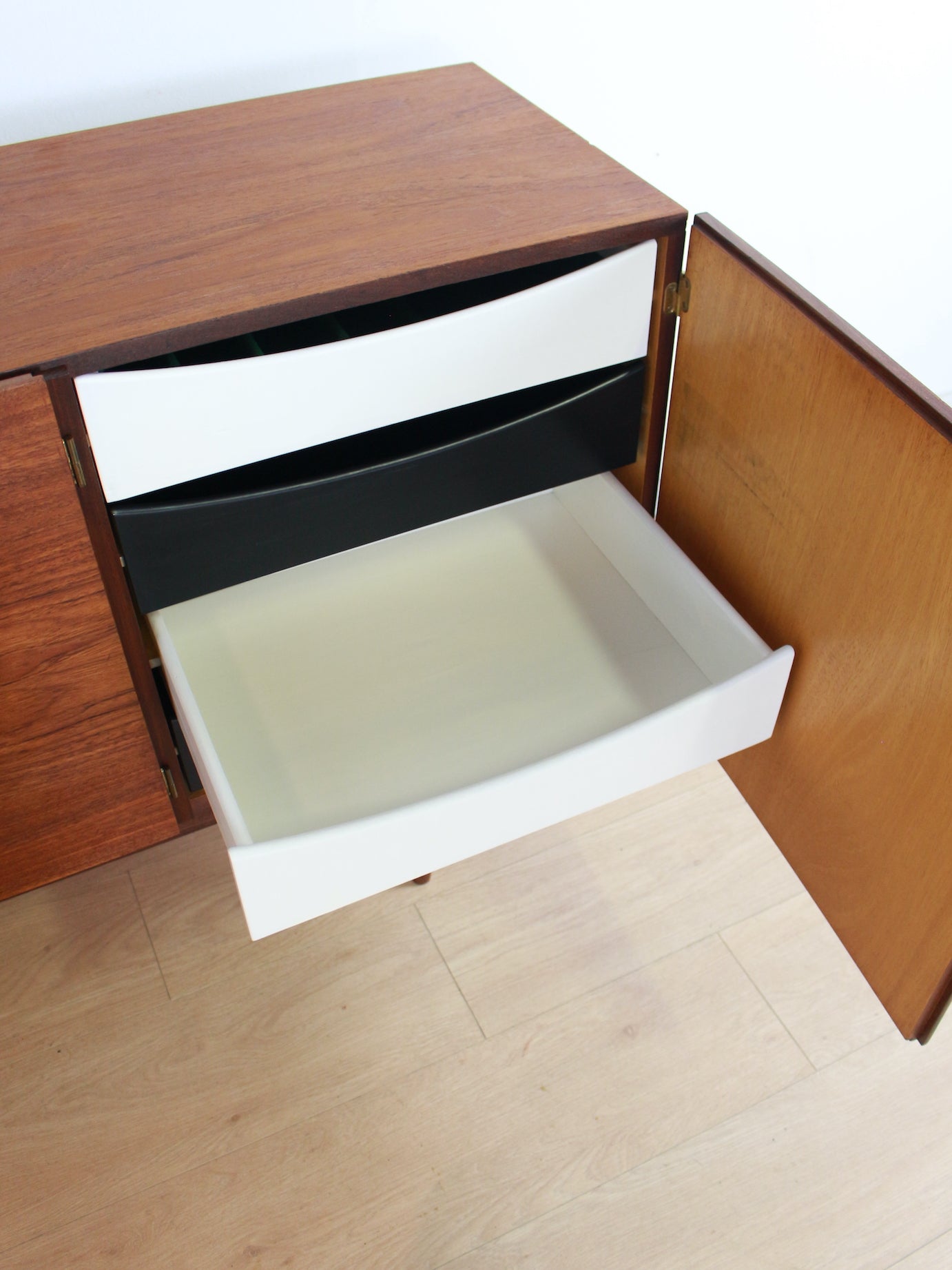 Vintage dressoir