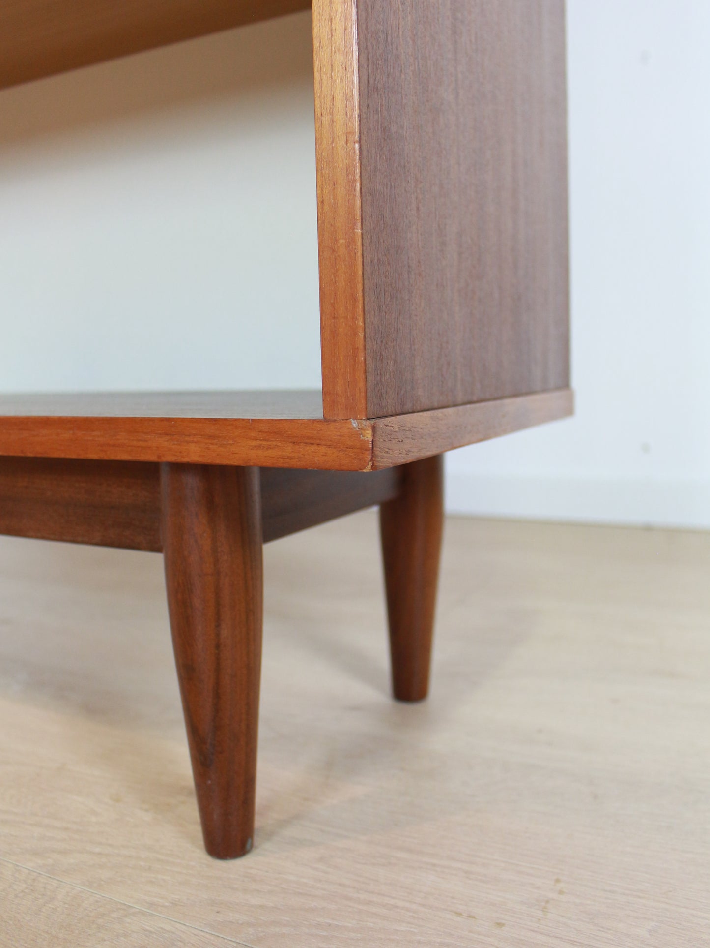 teak boekenkast klein