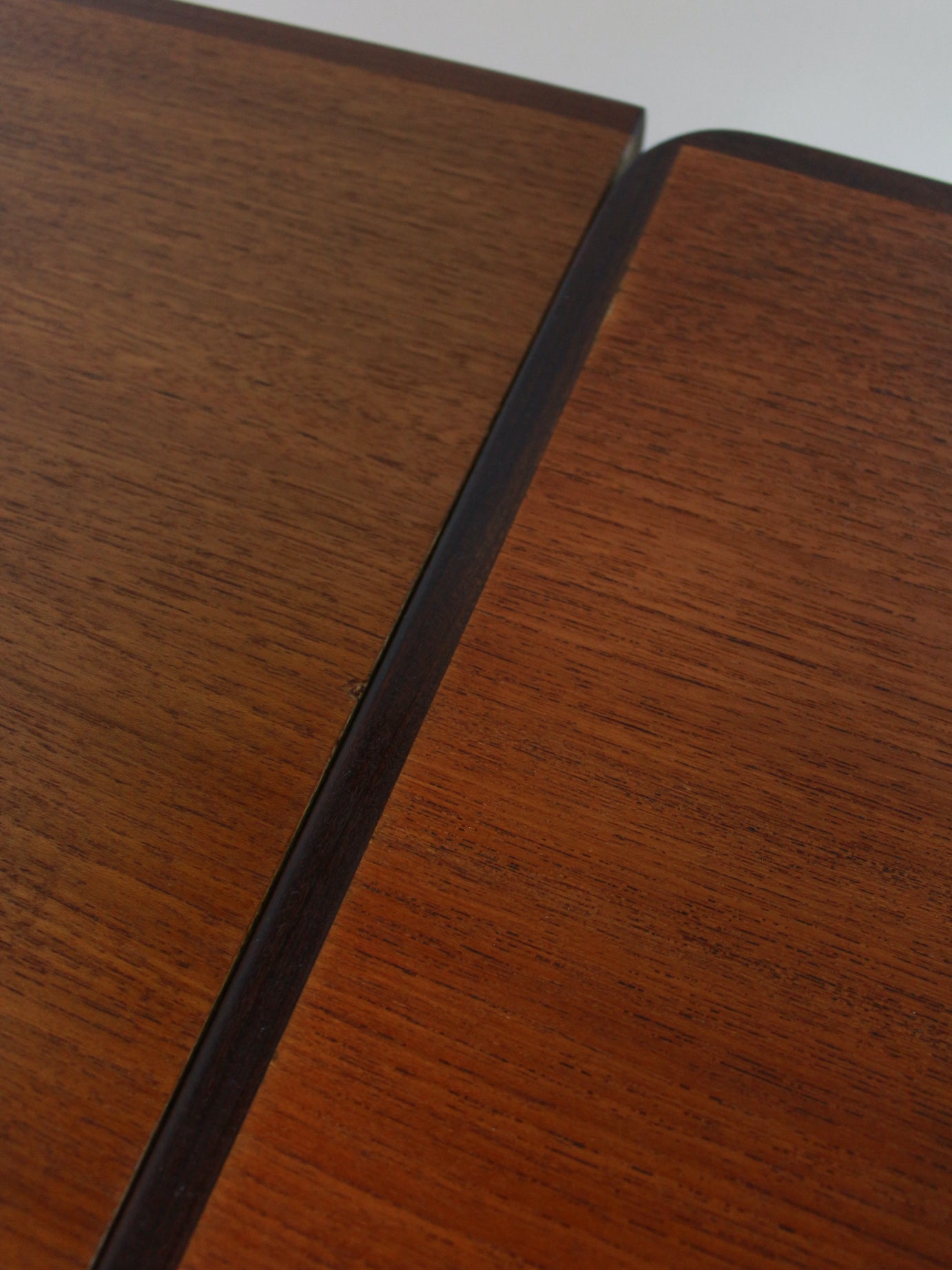 kleine teak eettafel uitschuifbaar