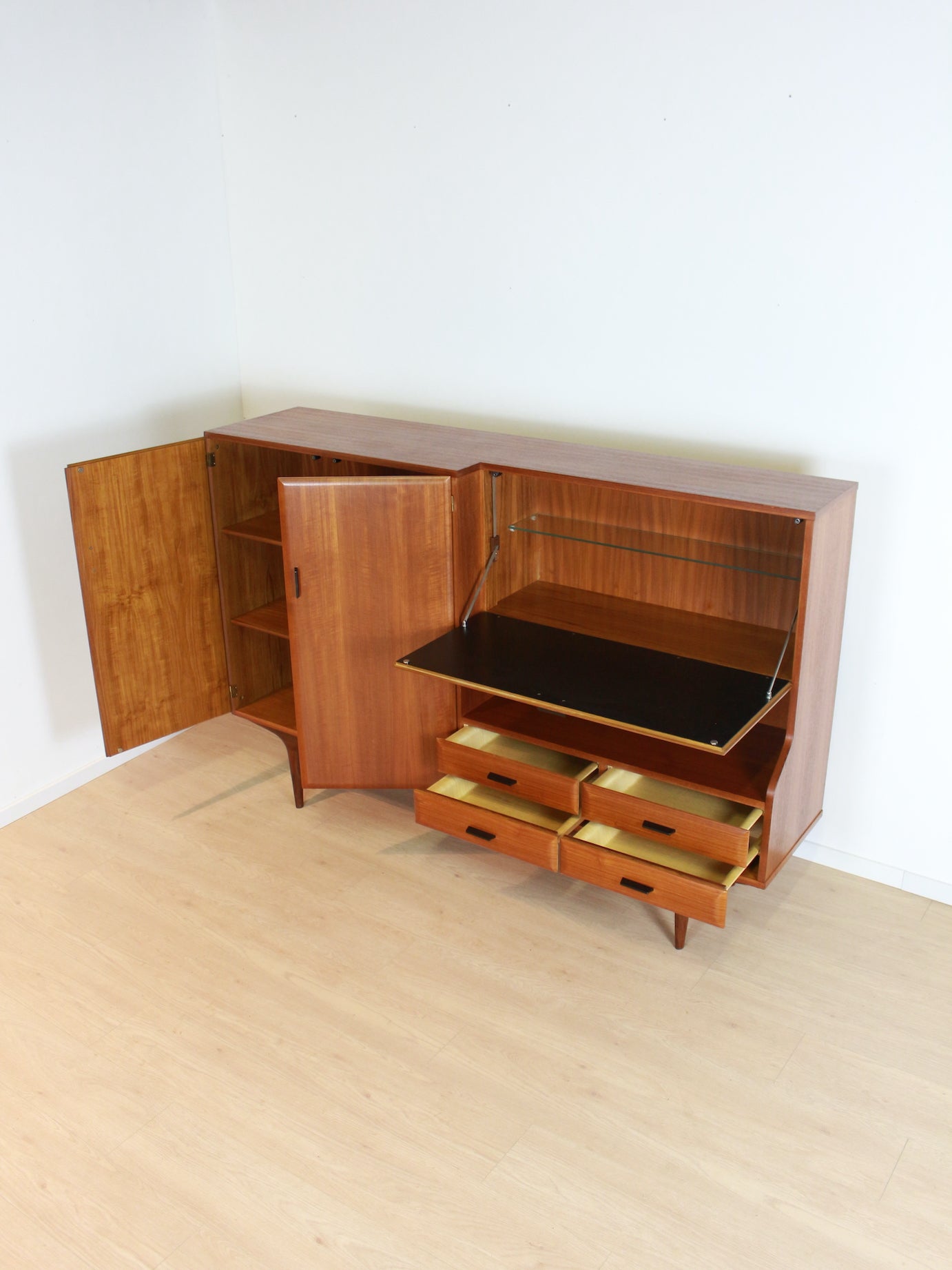 vintage highboard kast
