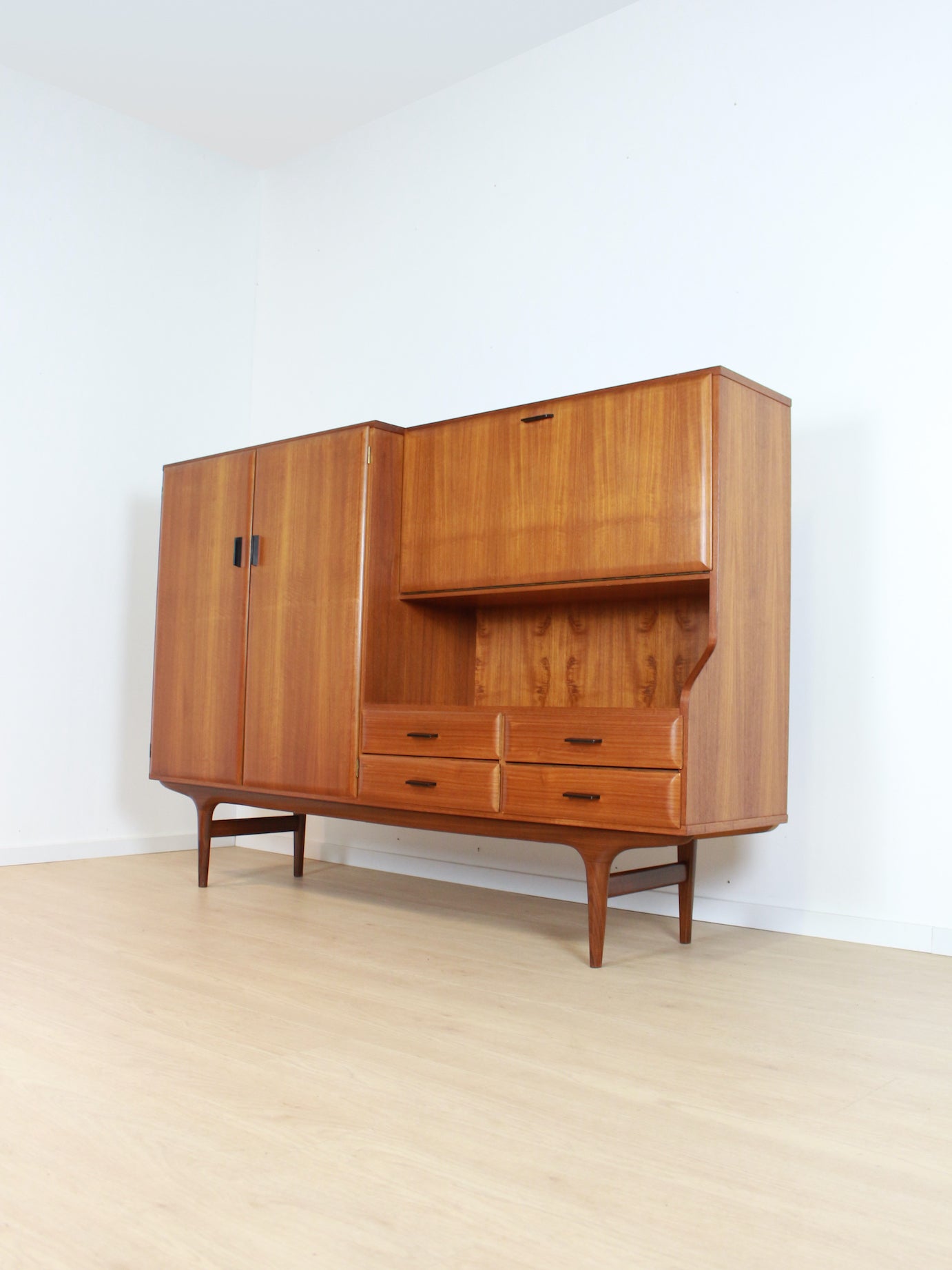vintage highboard kast