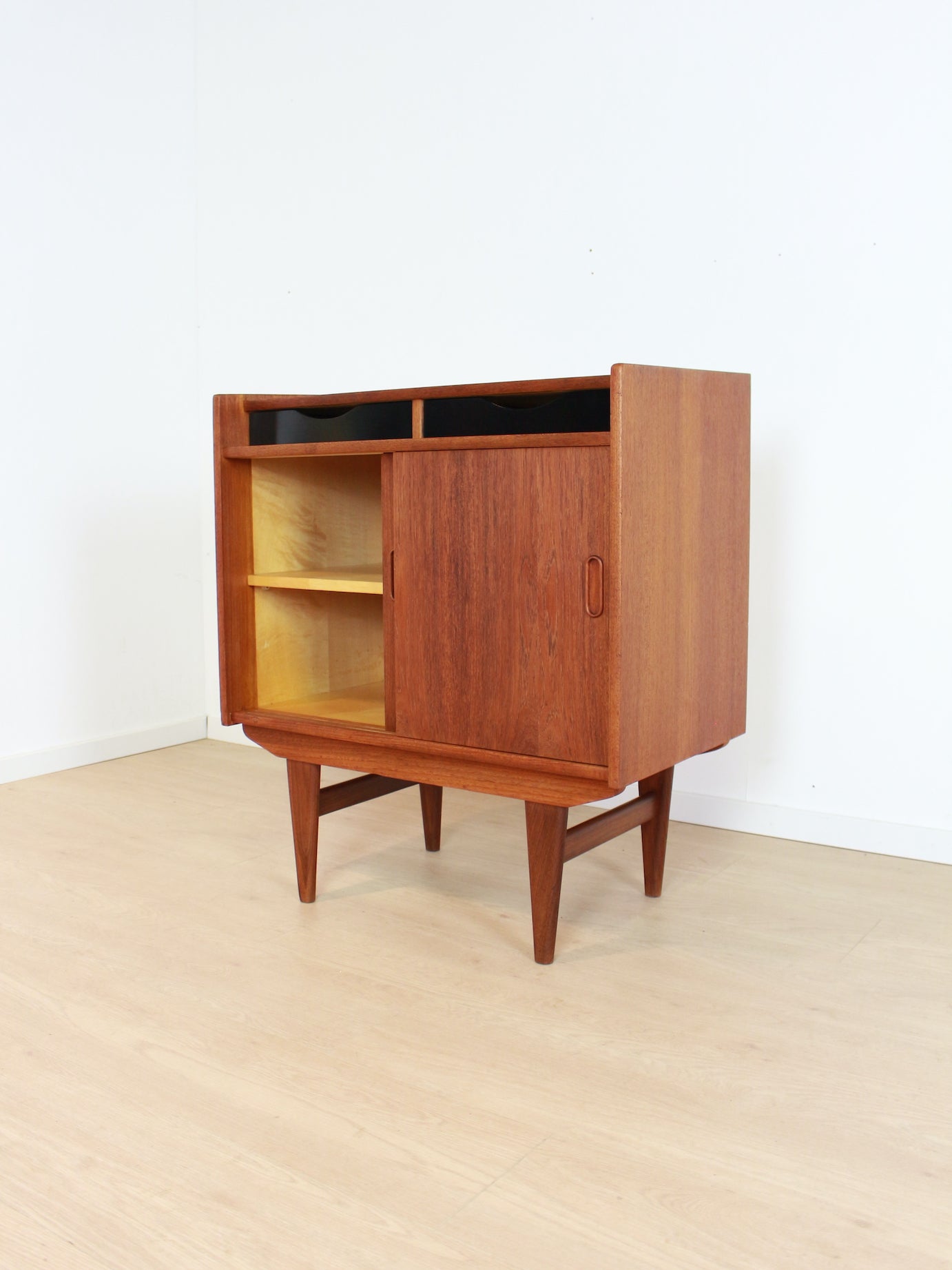 vintage Elementa kastje teak