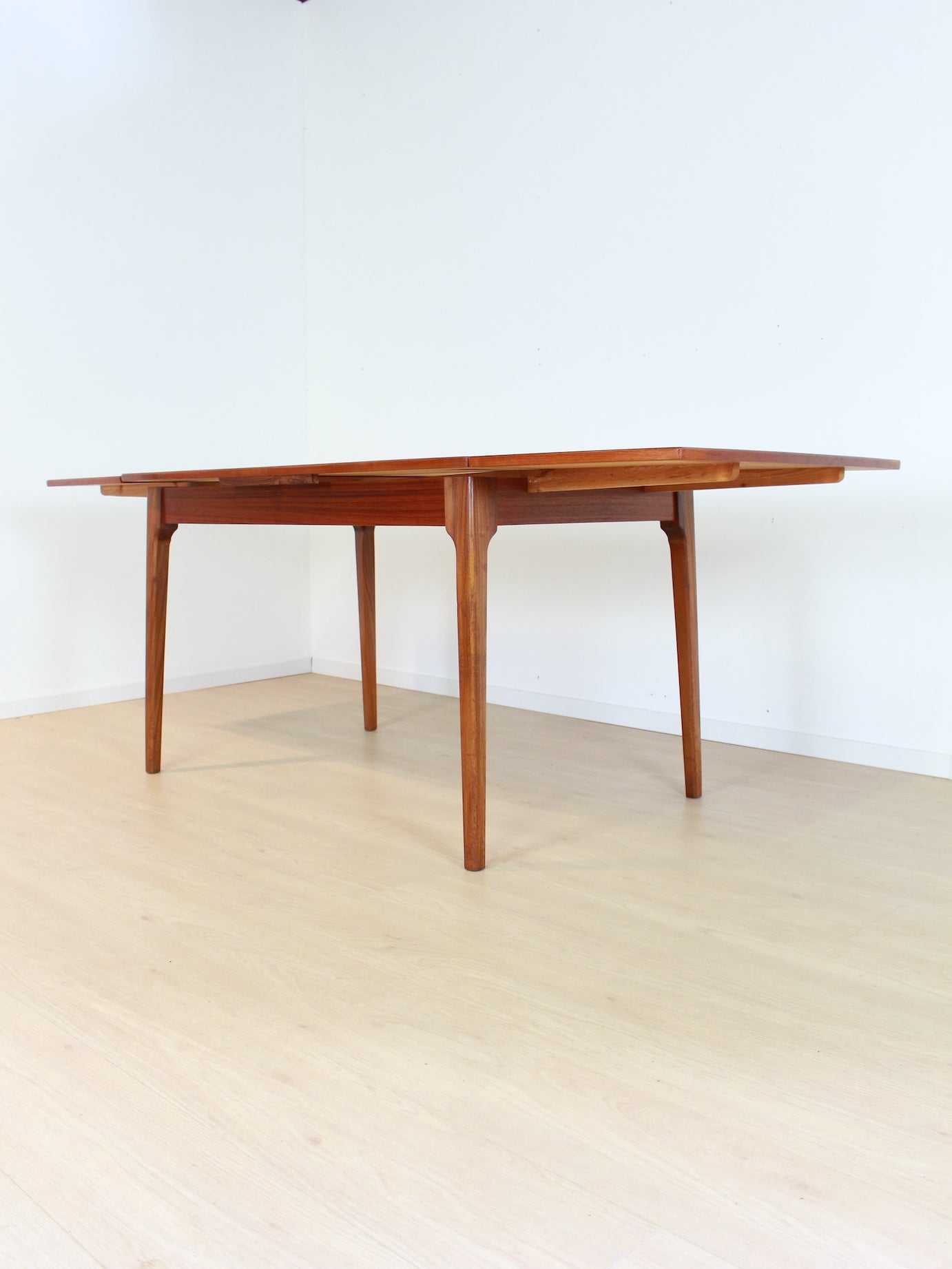 eettafel teak met schuifbladen