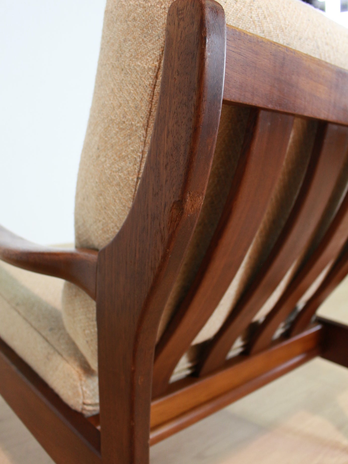vintage fauteuil teak
