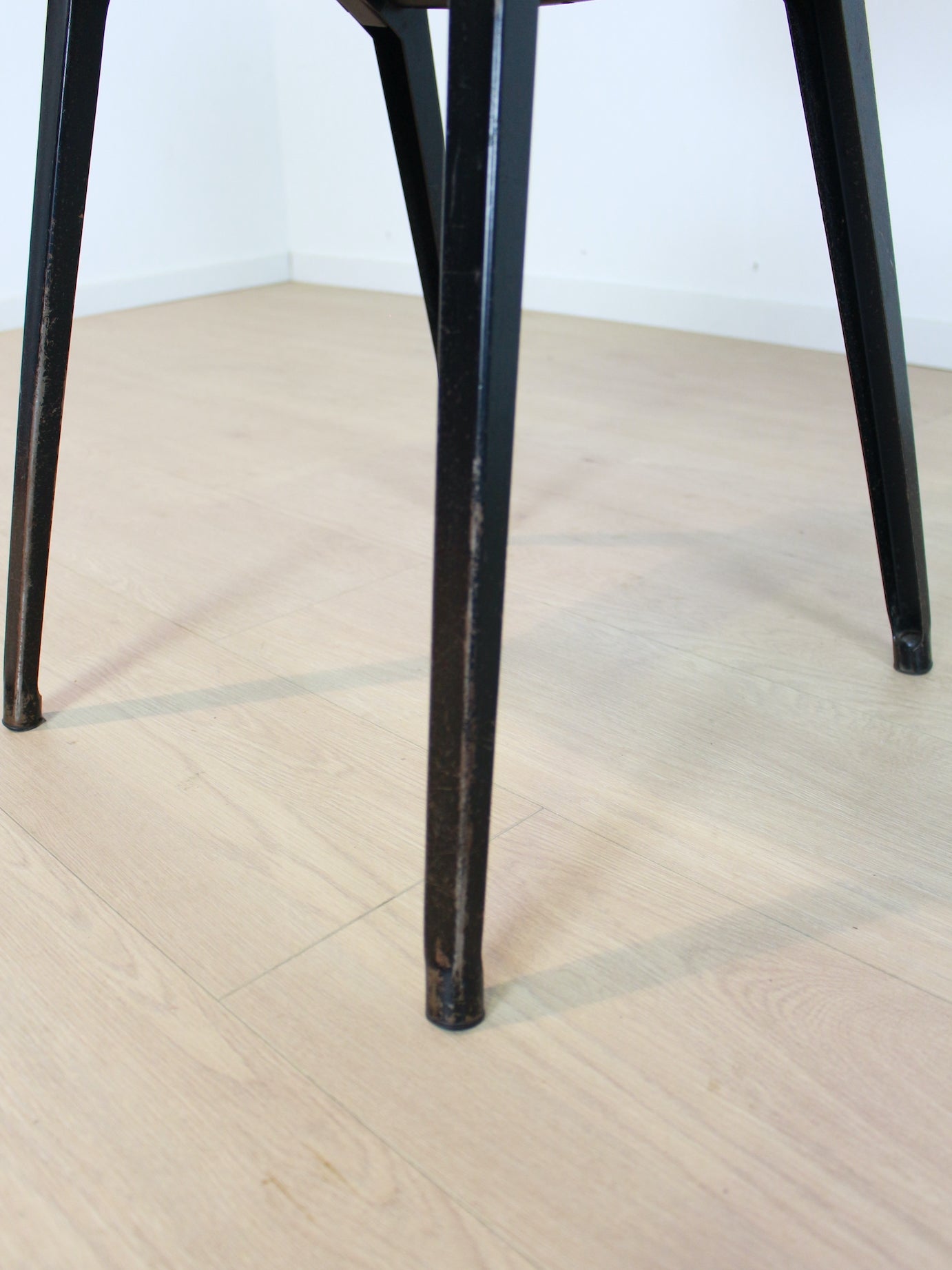 Friso Kramer Revolt stoel Ahrend de Cirkel