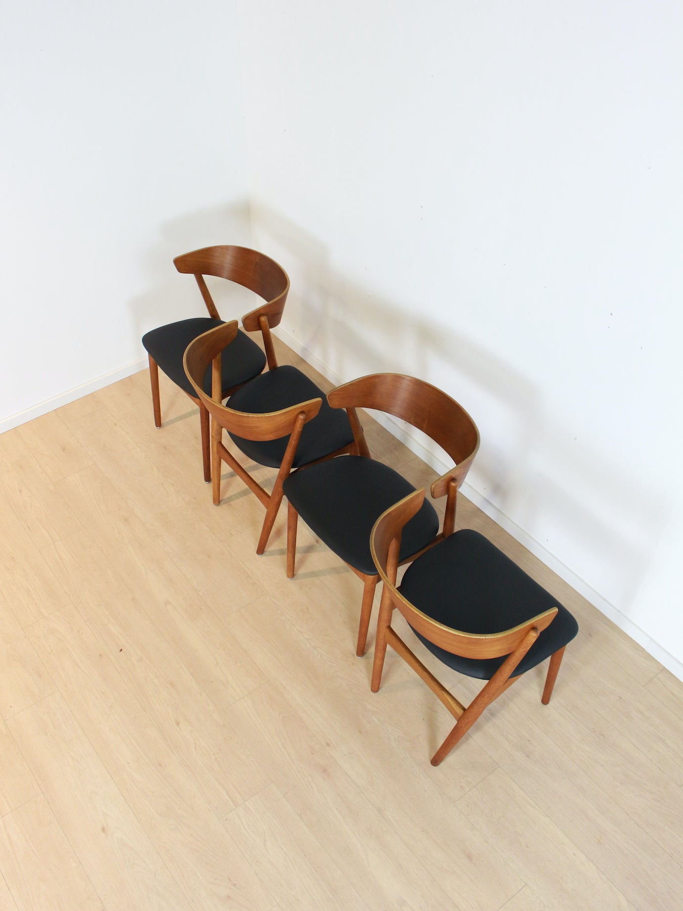 4x Sibast Denmark vintage eetkamerstoelen