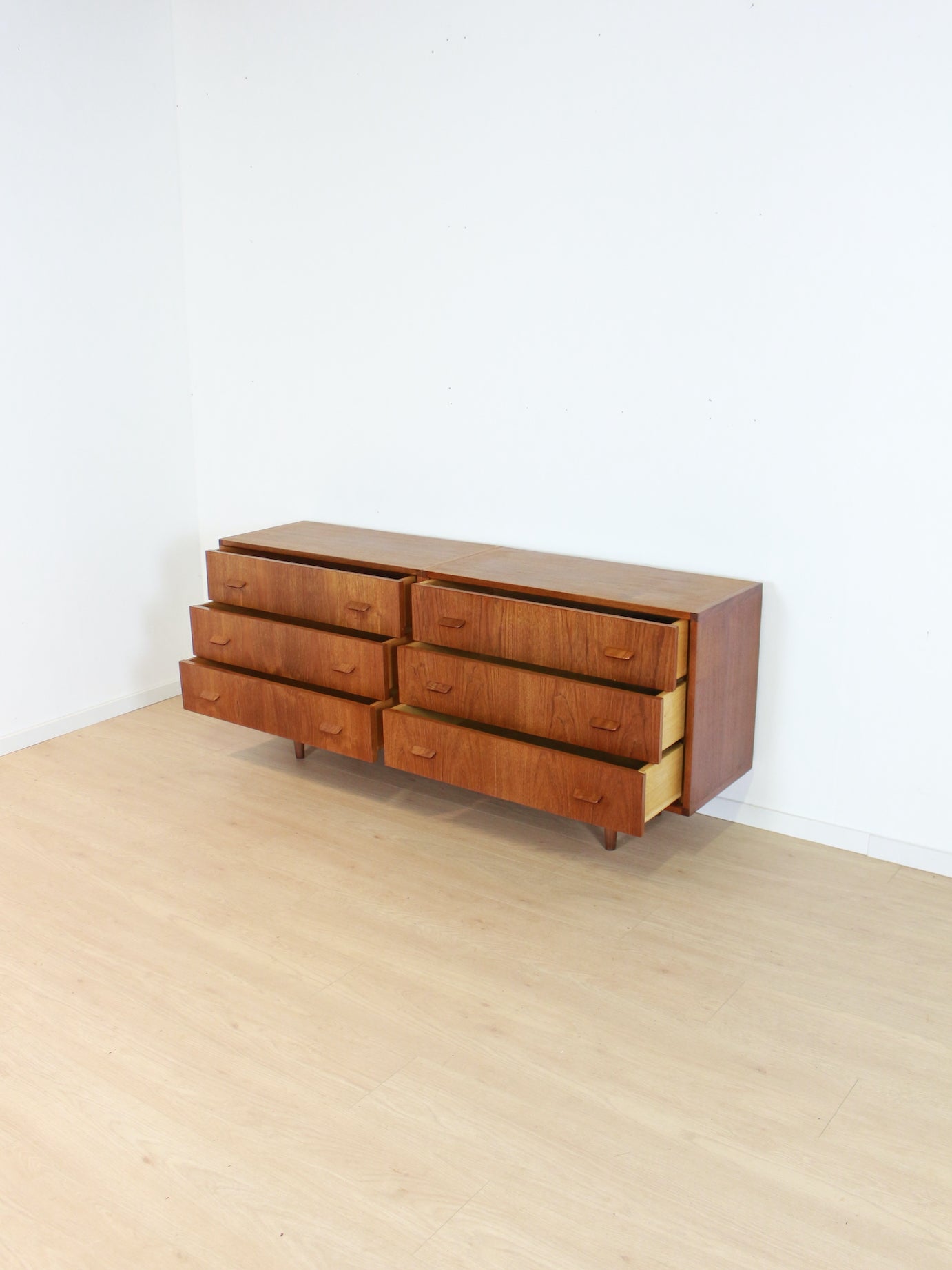 vintage teak dubbele ladekast dressoir