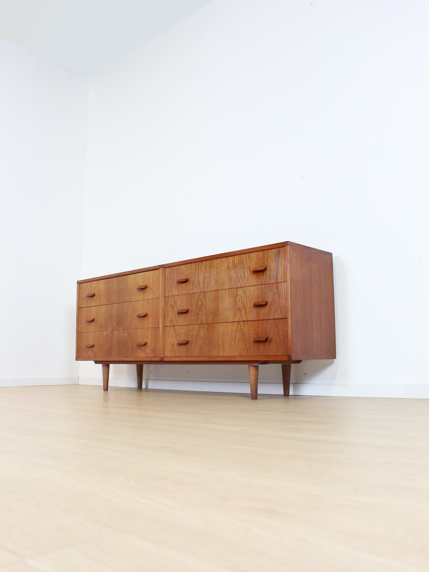 vintage teak dubbele ladekast dressoir