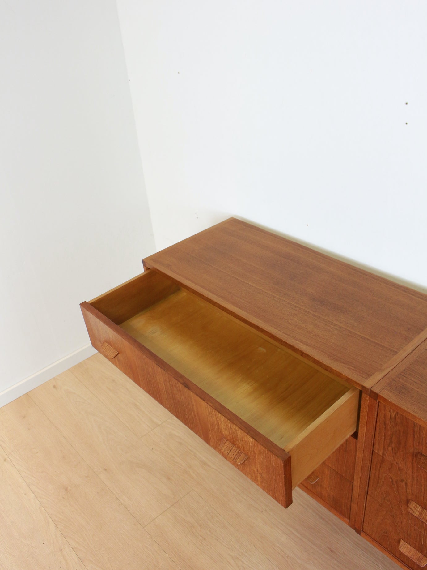 vintage teak dubbele ladekast dressoir