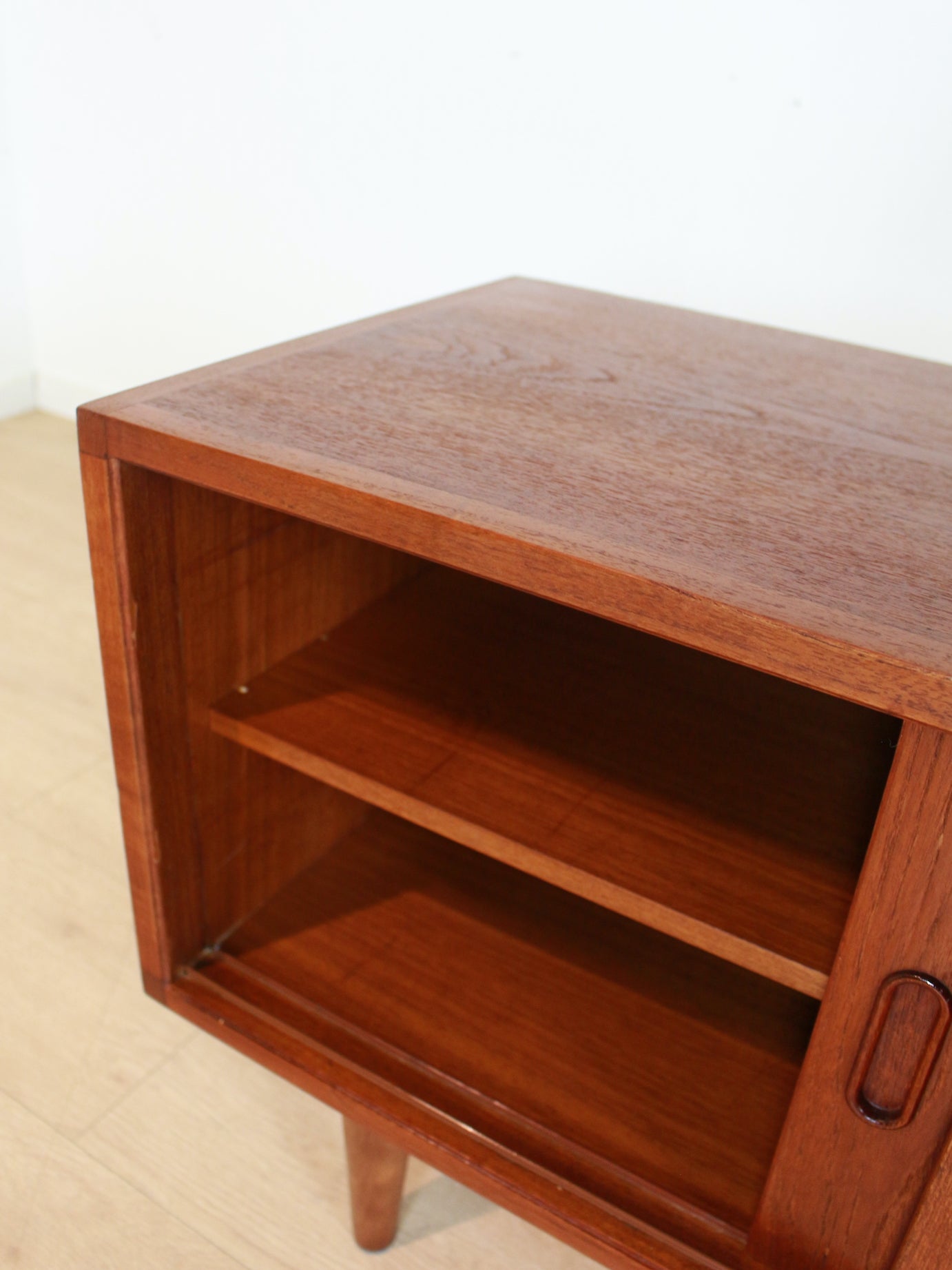 vintage dressoir klein 1