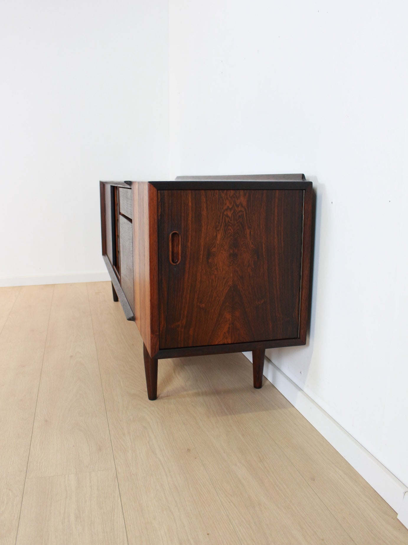 Arne Vodder Sibast '211' dressoir