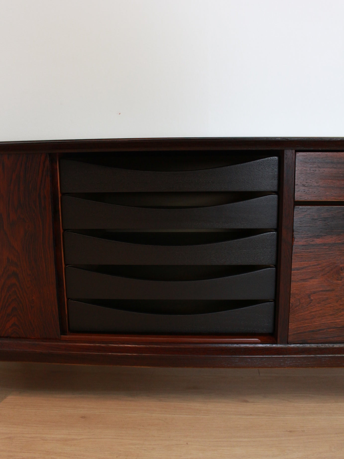 Arne Vodder Sibast '211' dressoir