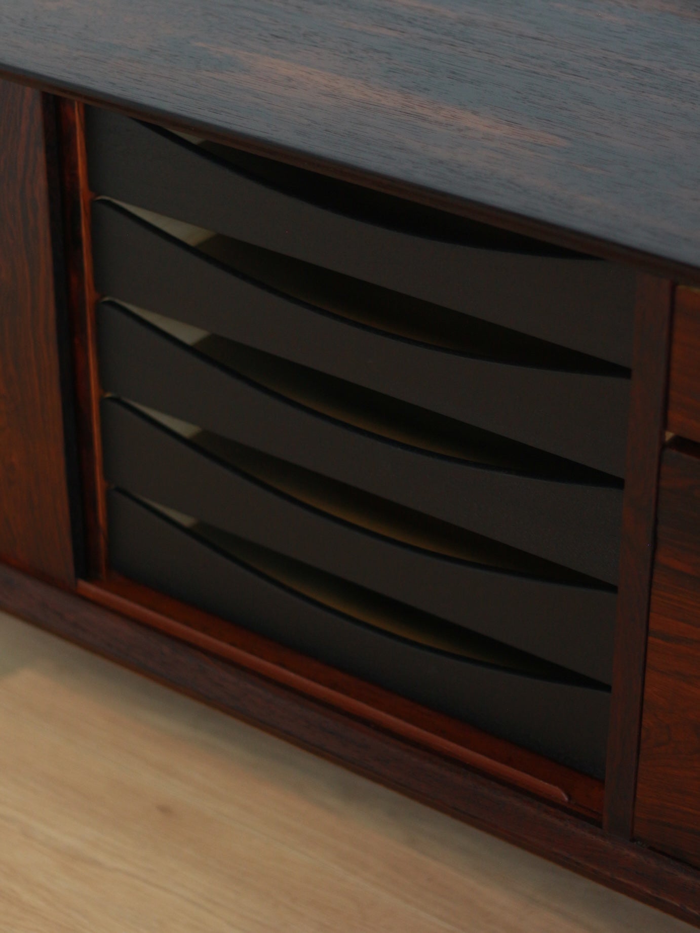 Arne Vodder Sibast '211' dressoir