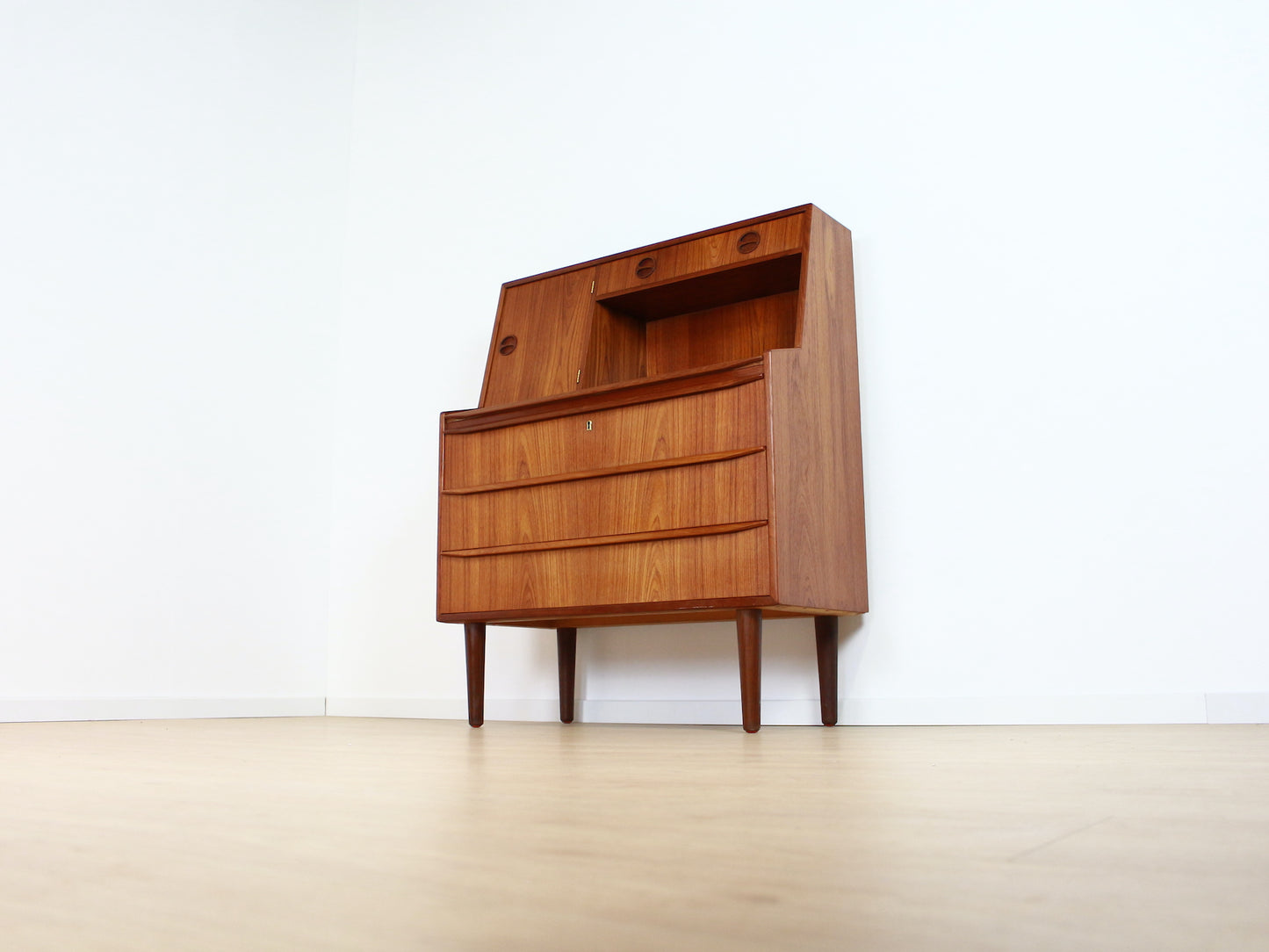Vintage Deense kaptafel