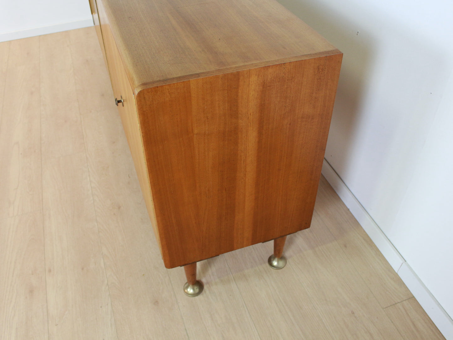 vintage Patijn wandmeubel/dressoir