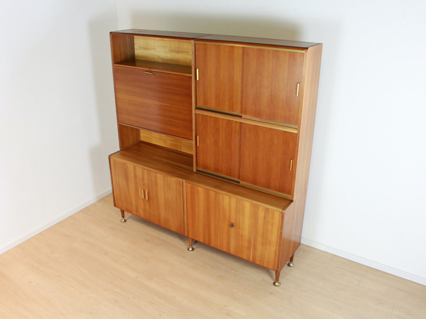 vintage Patijn wandmeubel/dressoir