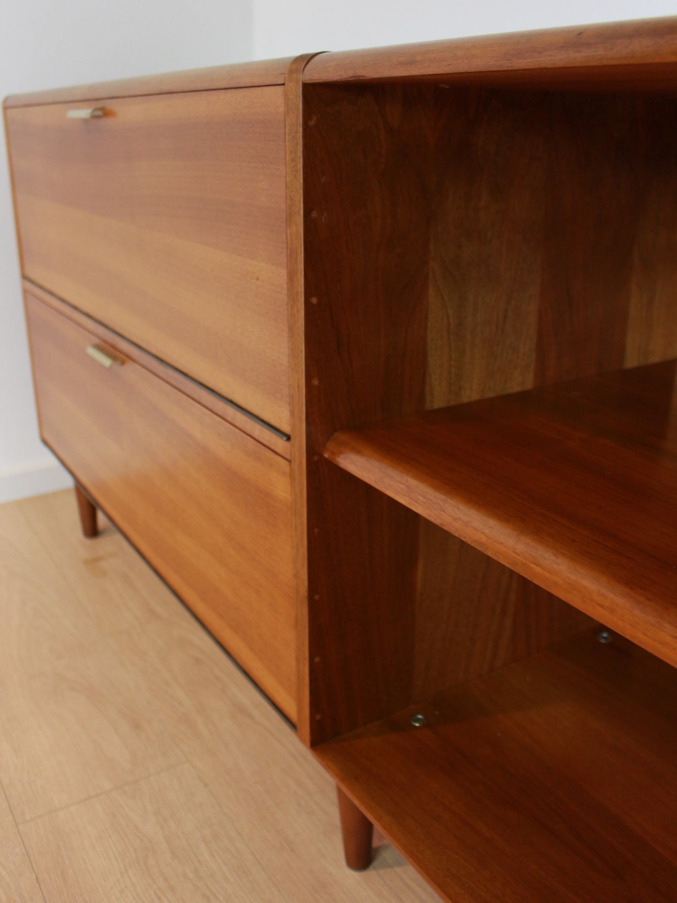 A. Patijn dressoir Joure Zijlstra