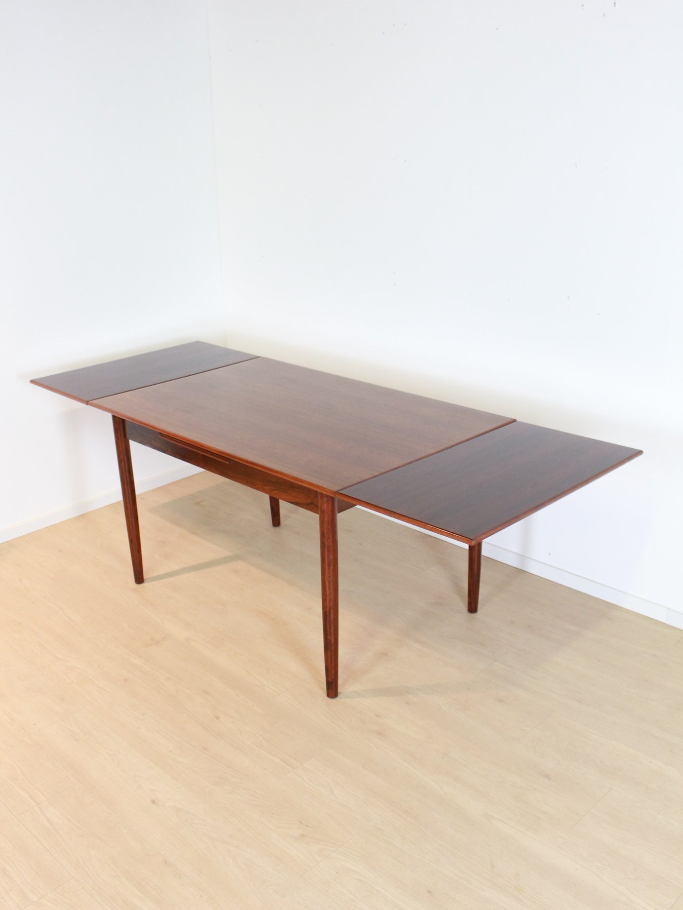 Palissander eettafel (verlengbaar)