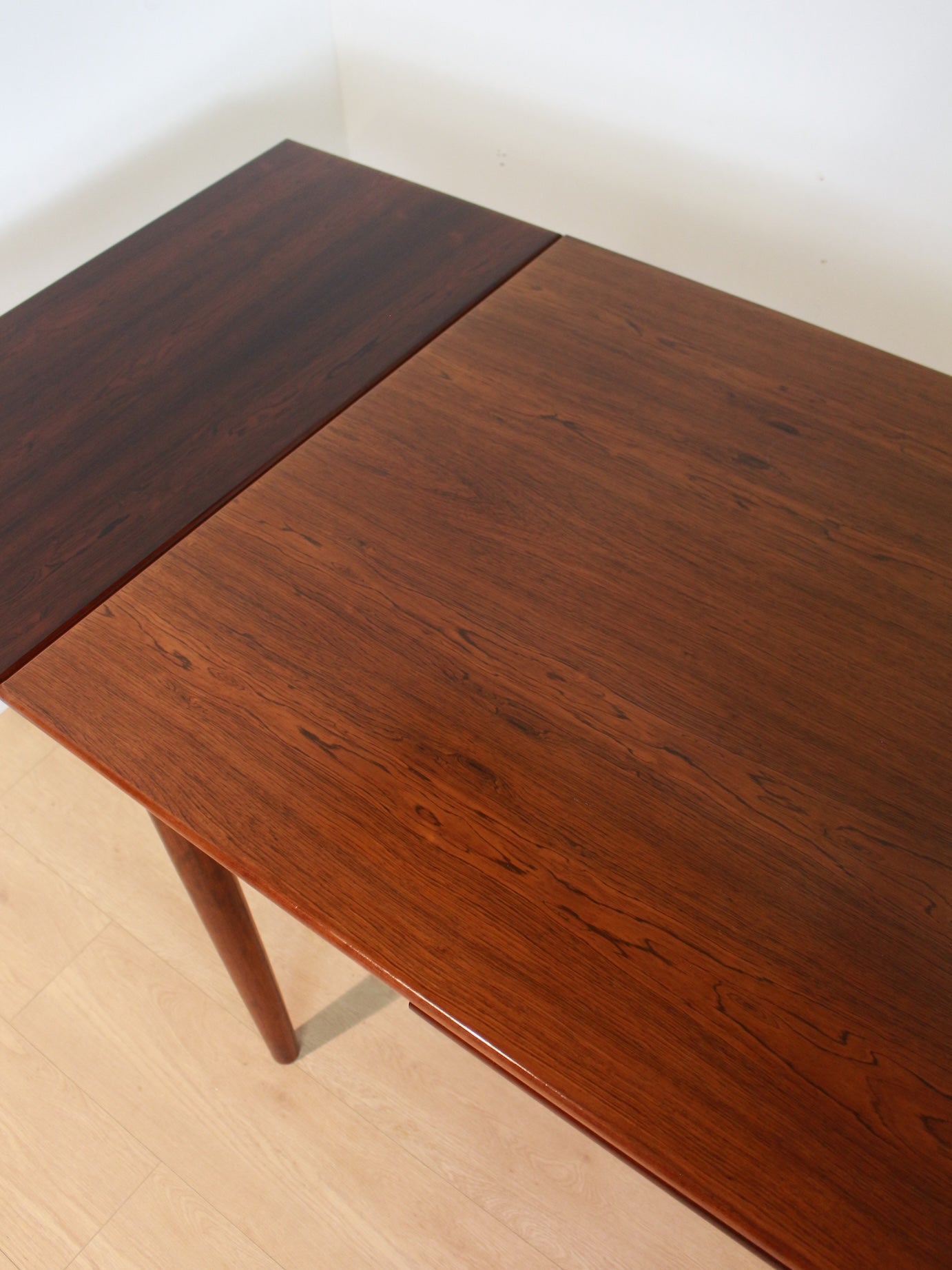 Palissander eettafel (verlengbaar)