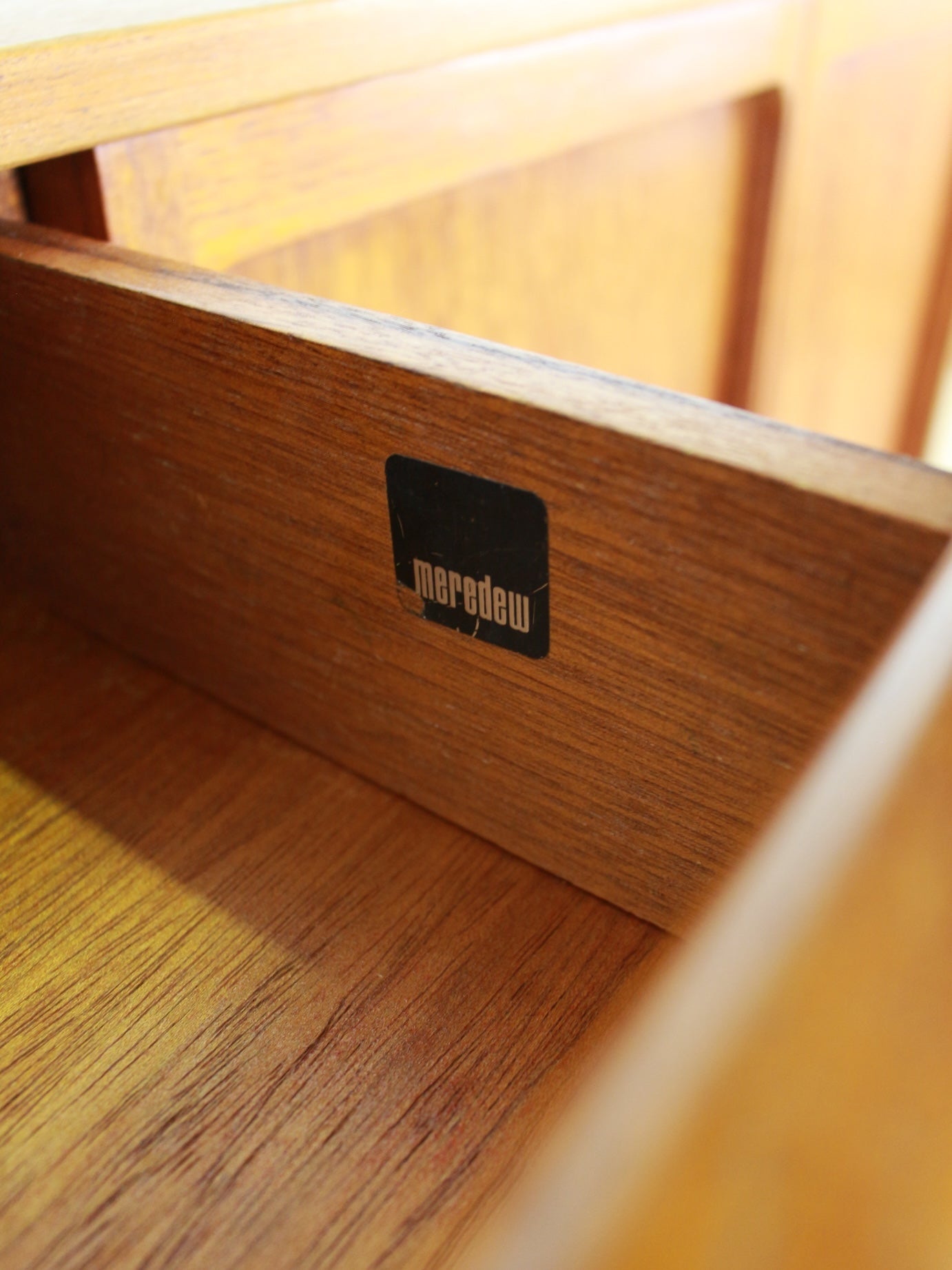 Vintage Meredew dressoir