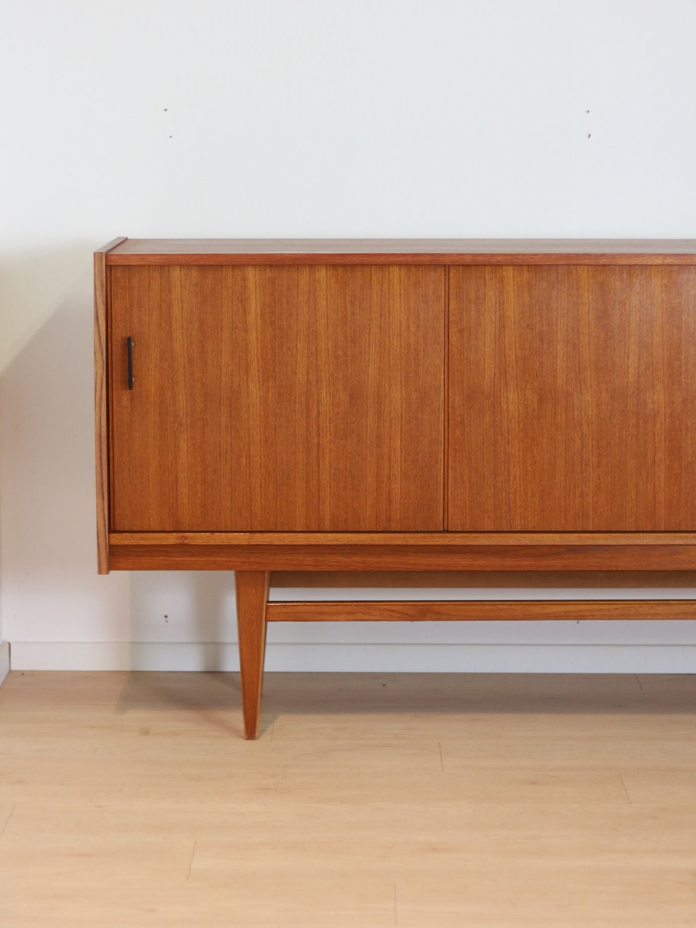 vintage teak dressoir