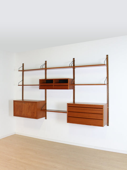 Poul Cadovius wandmeubel