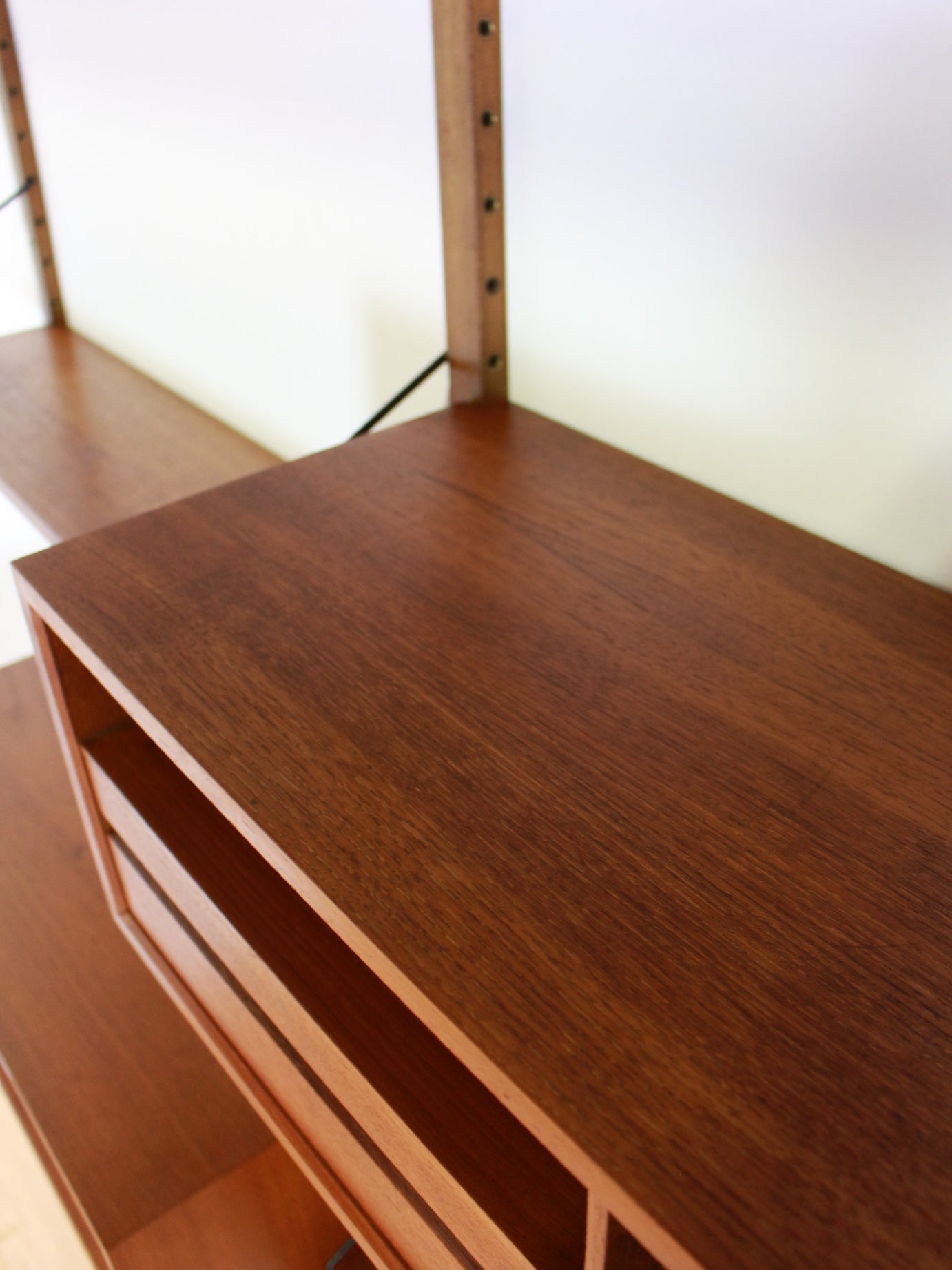 Poul Cadovius wandmeubel