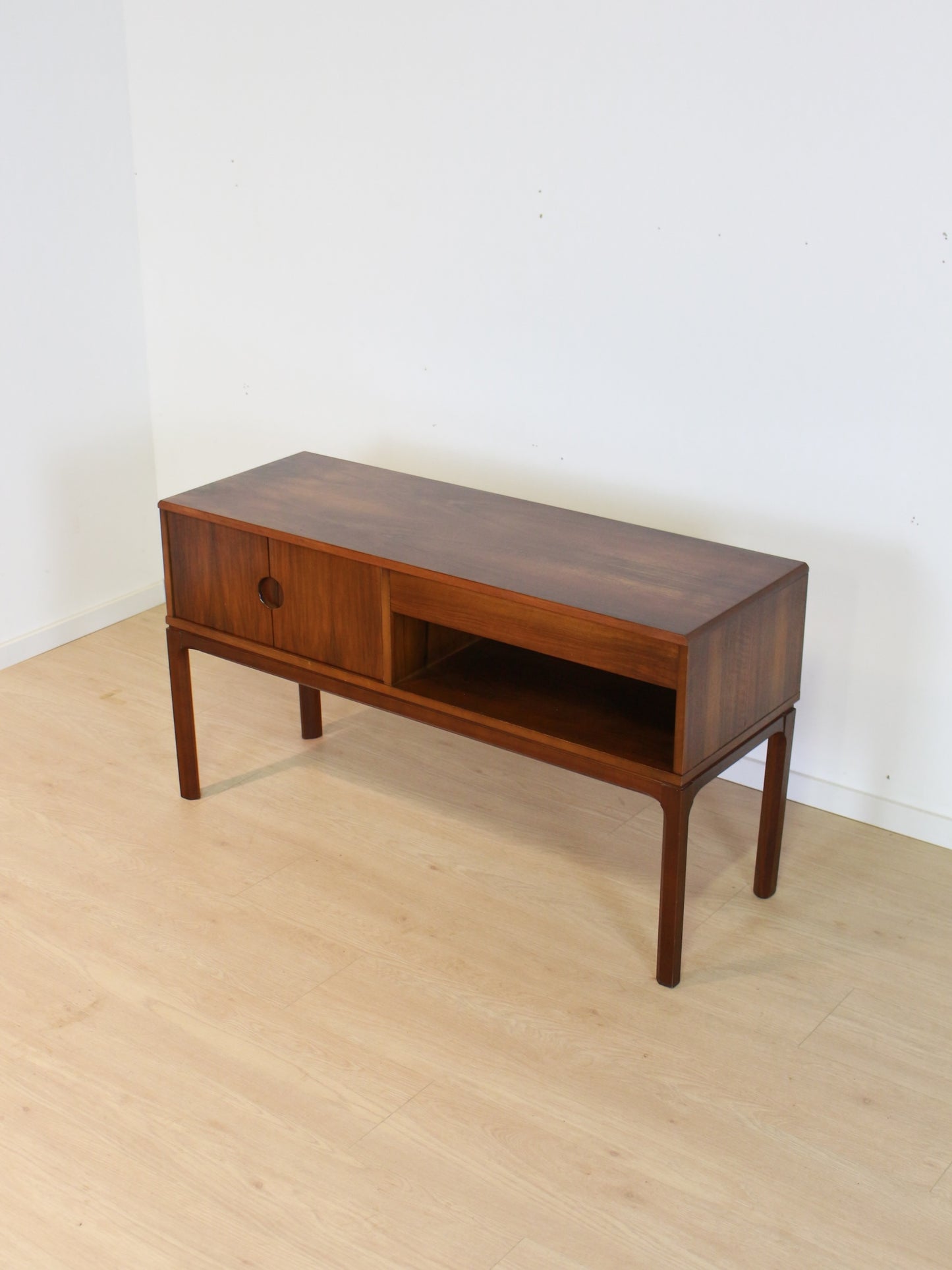 klein dressoir Kai Kristiansen