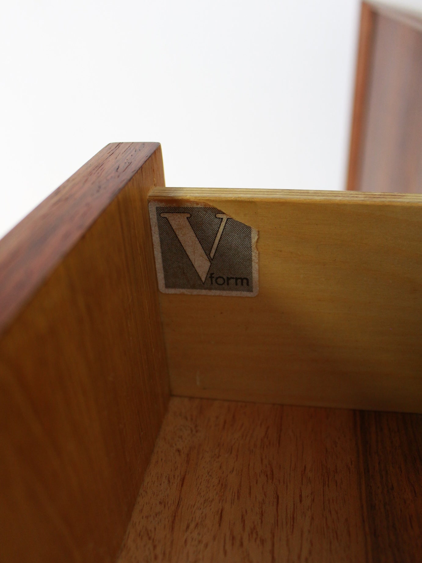 Dressoir Oswald Vermaercke V-Form Palissander